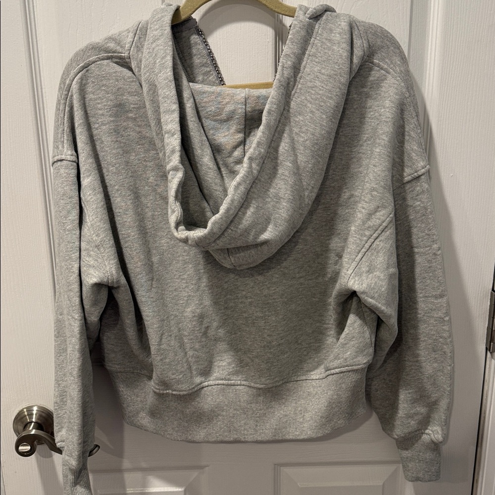 Aerie Light Gray Women's Hoodie - Picture 6 of 6